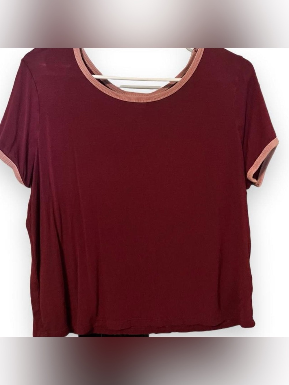 Mossimo burgundy tee size XL